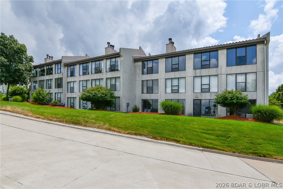 Four Seasons Racqt-Cntry Club - Residential