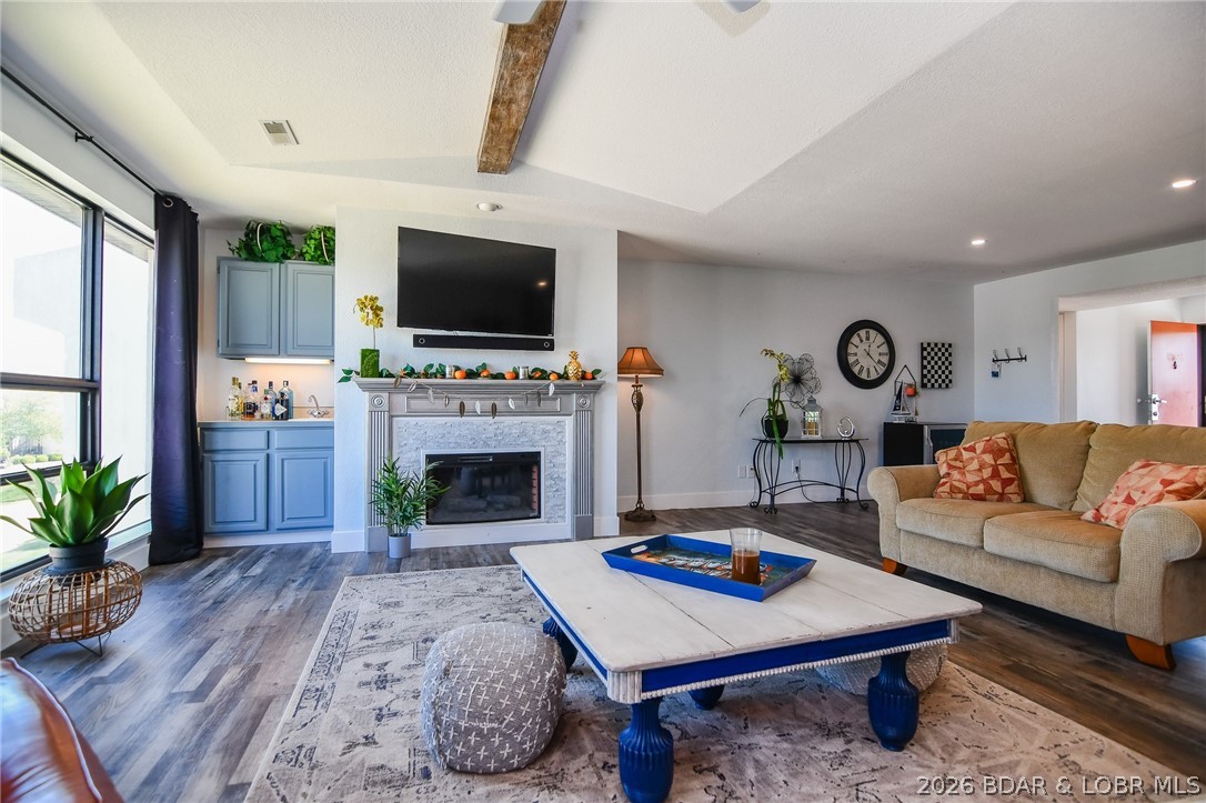 Four Seasons Racqt-Cntry Club - Residential