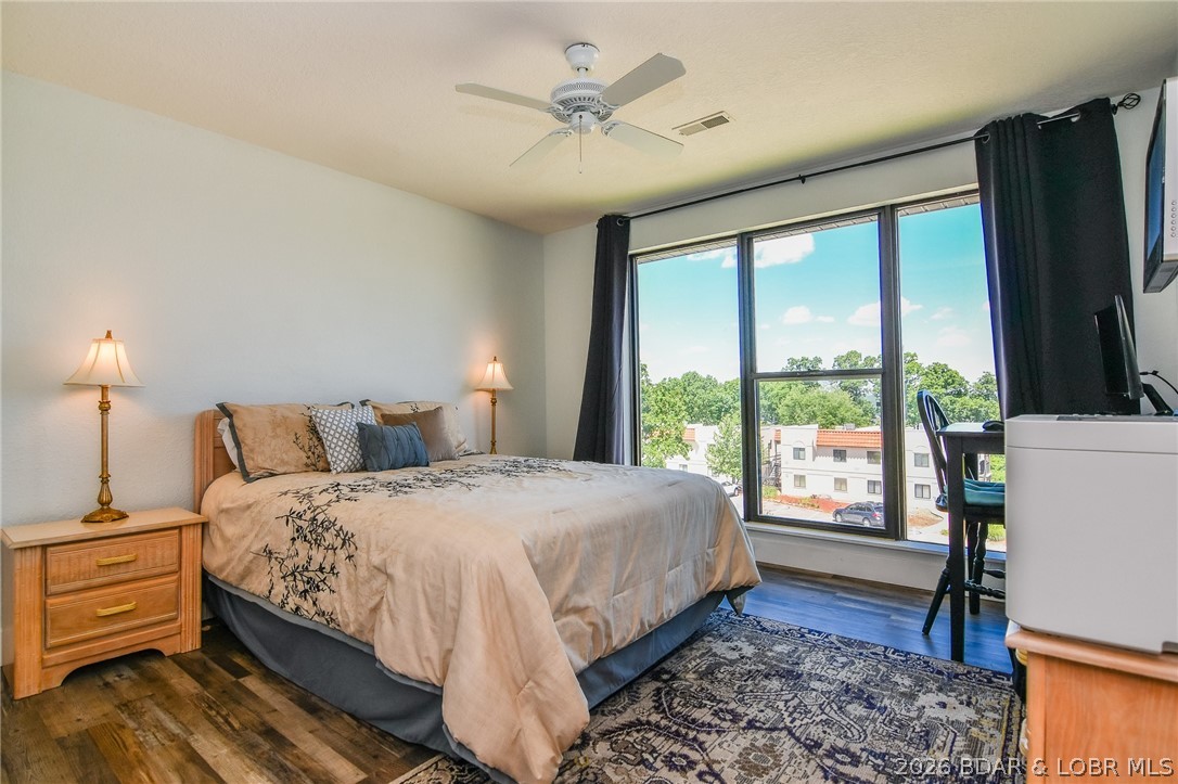 Four Seasons Racqt-Cntry Club - Residential
