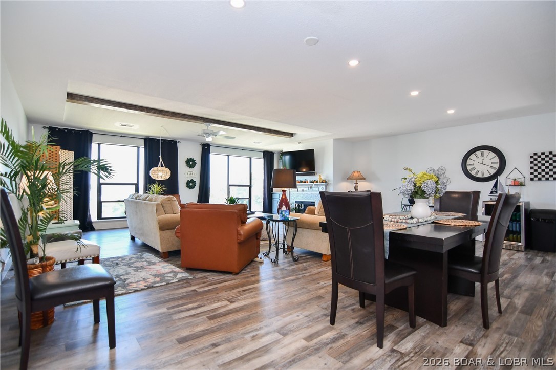 Four Seasons Racqt-Cntry Club - Residential