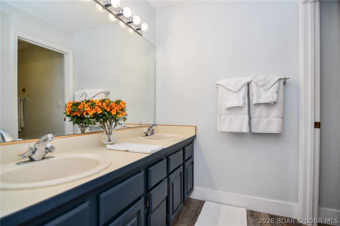 Four Seasons Racqt-Cntry Club - Residential