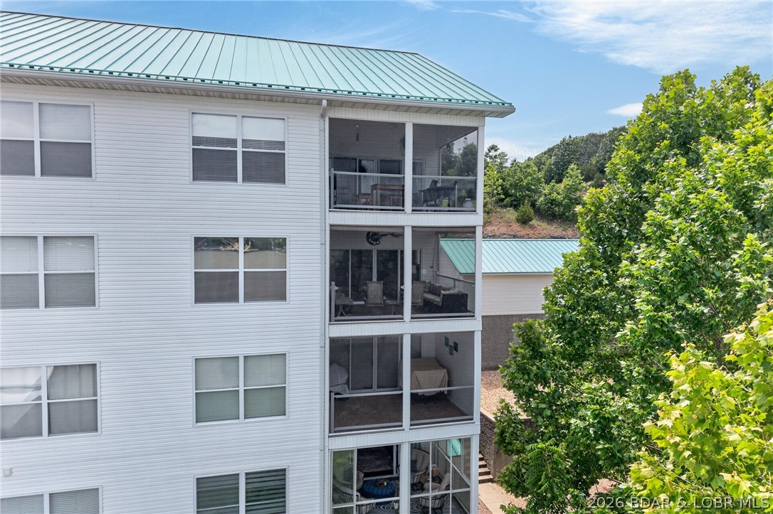 Sunset Palms Condominium - Residential