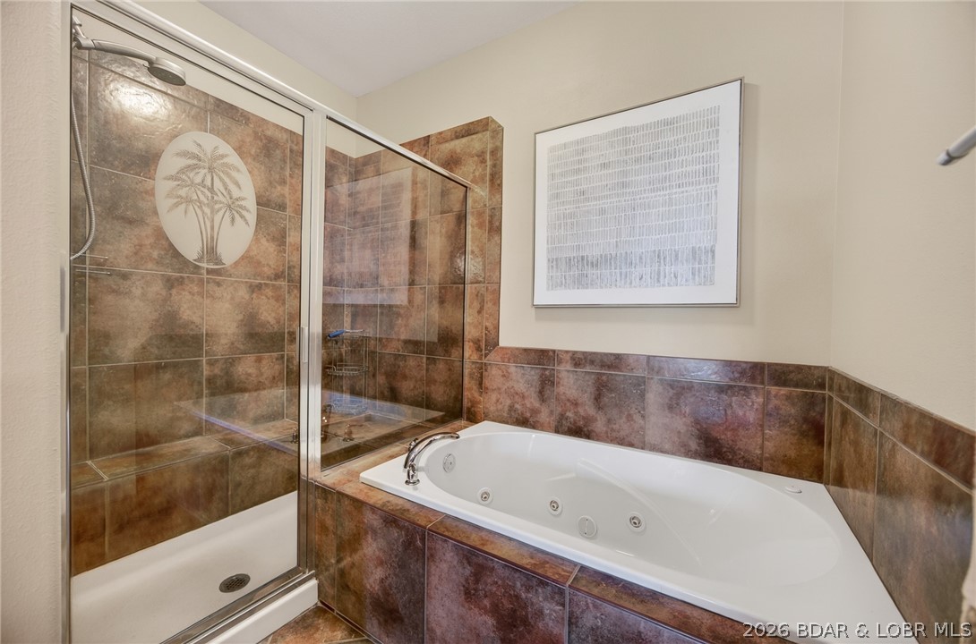 Sunset Palms Condominium - Residential