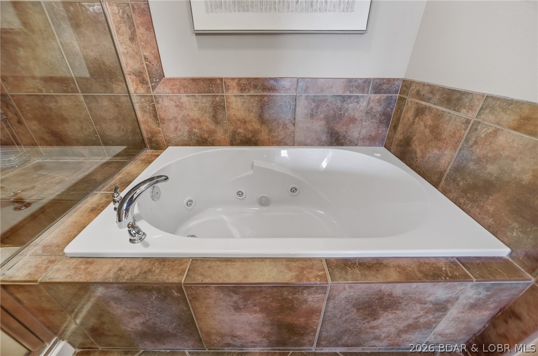 Sunset Palms Condominium - Residential