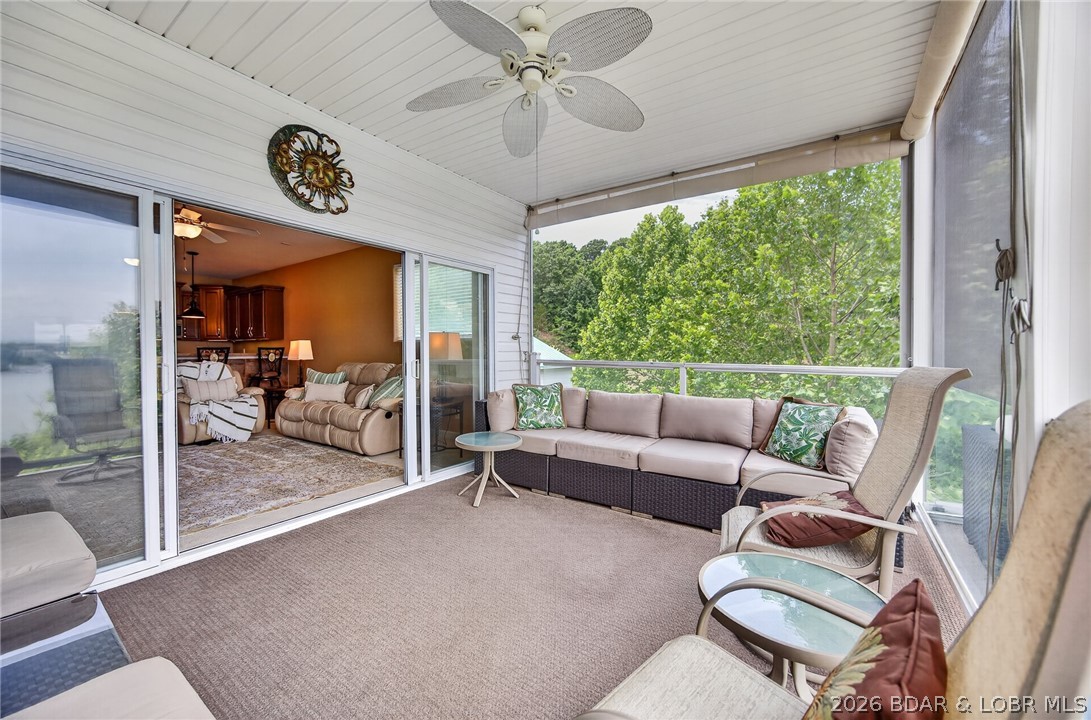 Sunset Palms Condominium - Residential