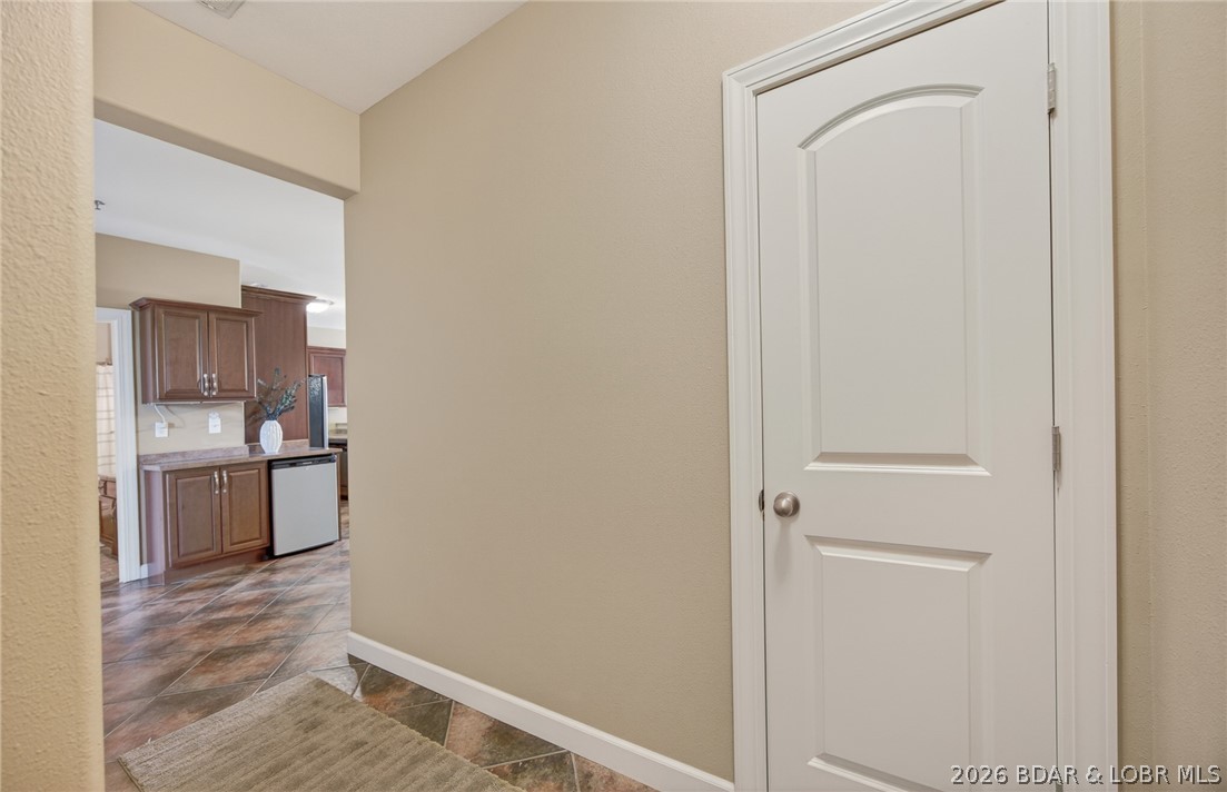 Sunset Palms Condominium - Residential