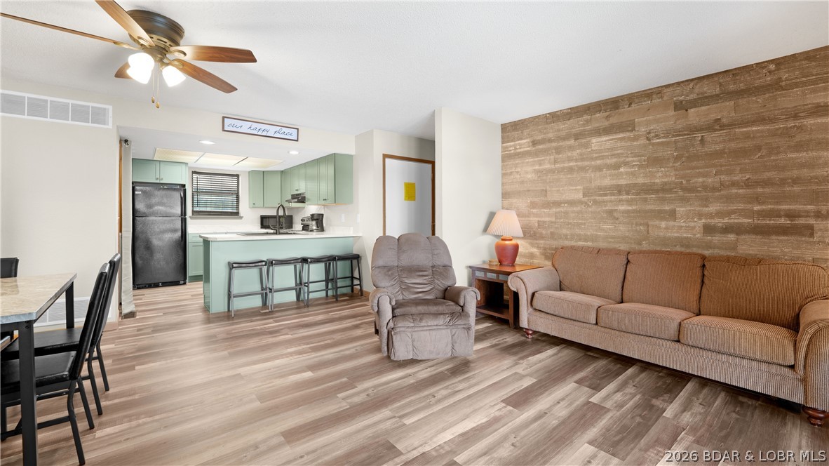 Lone Oak Point - Residential