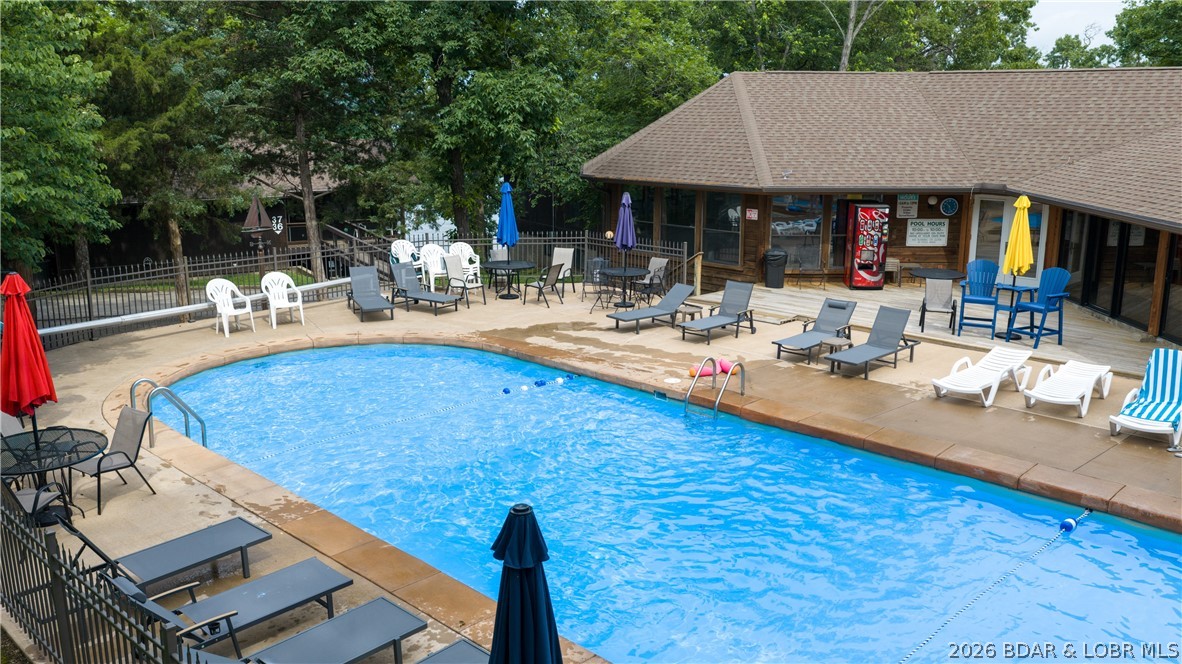 Lone Oak Point - Residential