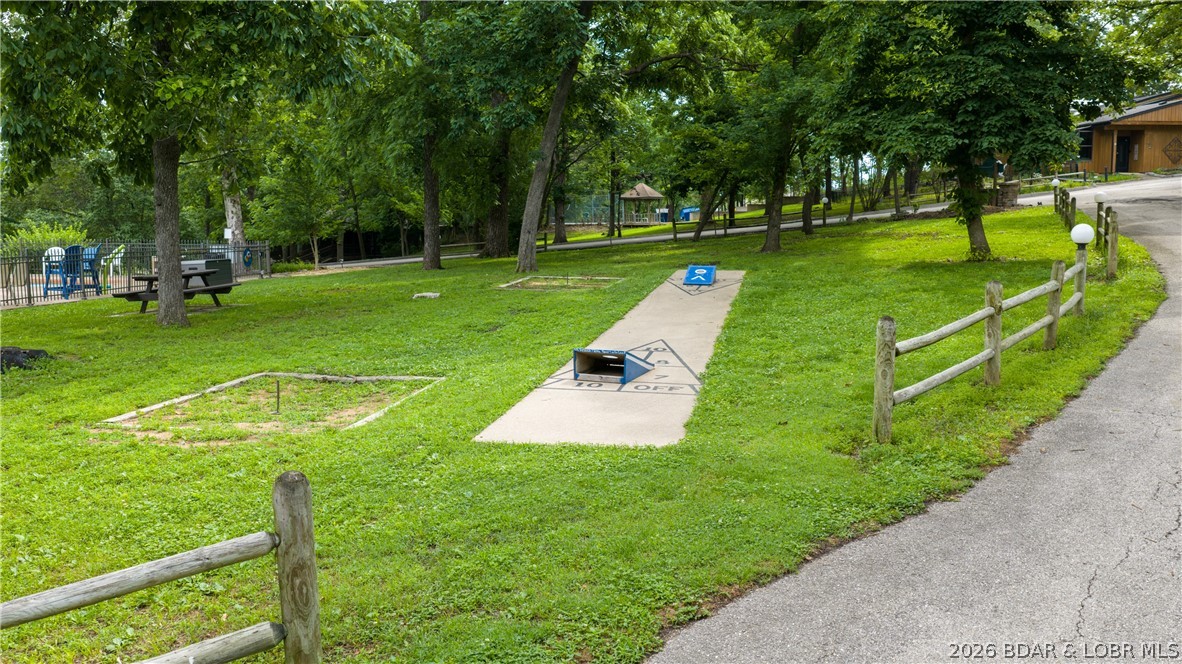 Lone Oak Point - Residential