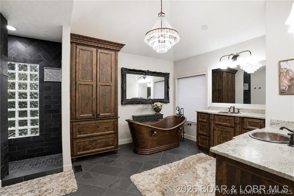 Eagles Cove - Residential