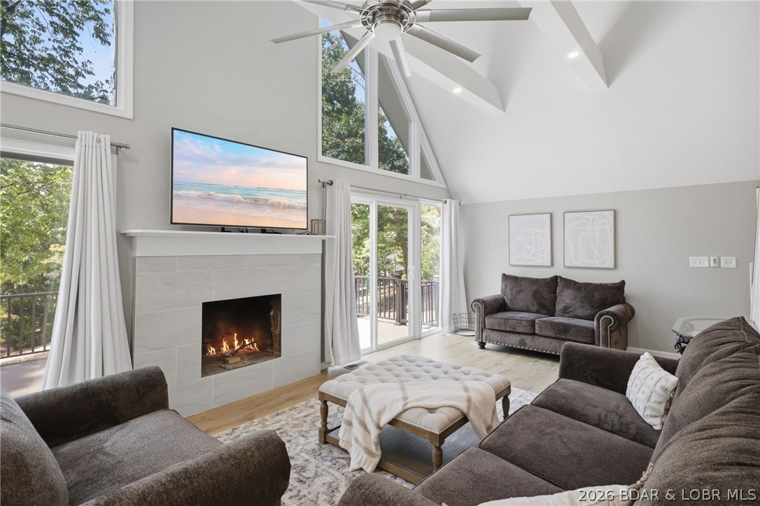 Four Seasons - Residential