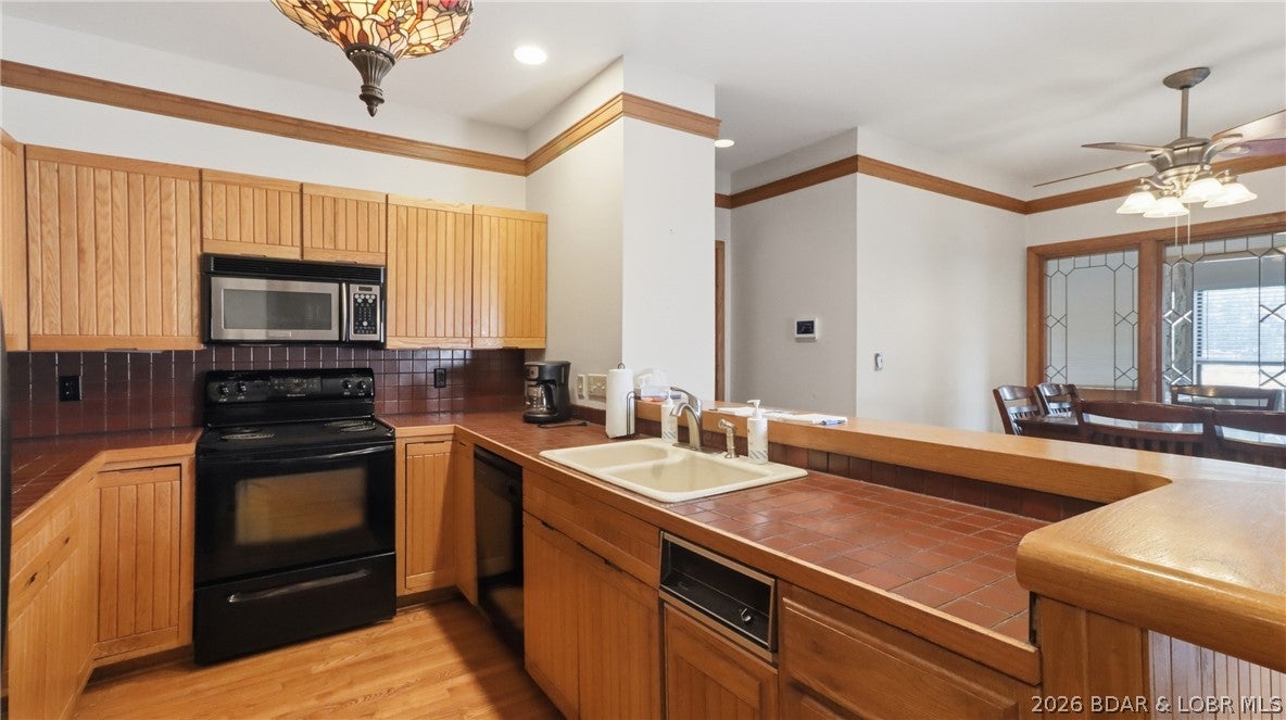 Knolls - Residential