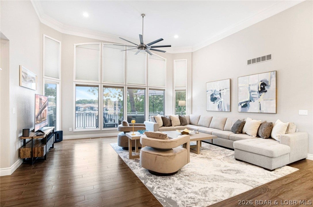 Grand Point - Residential