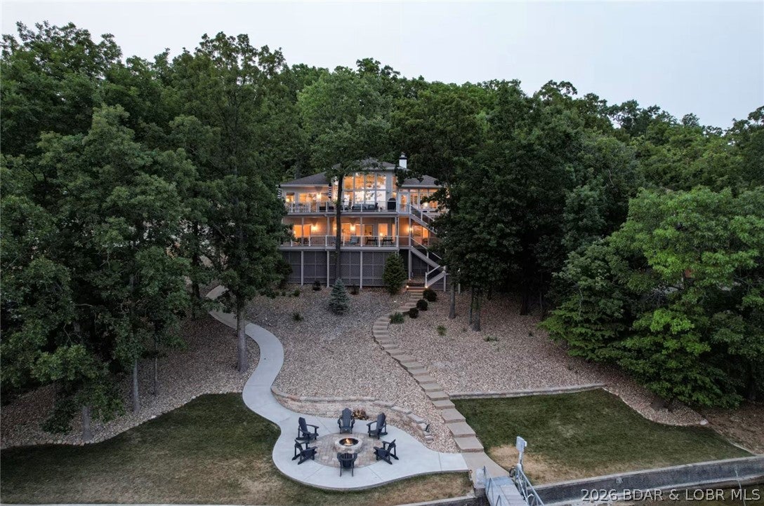 Grand Point - Residential
