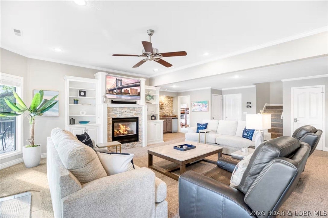 Grand Point - Residential