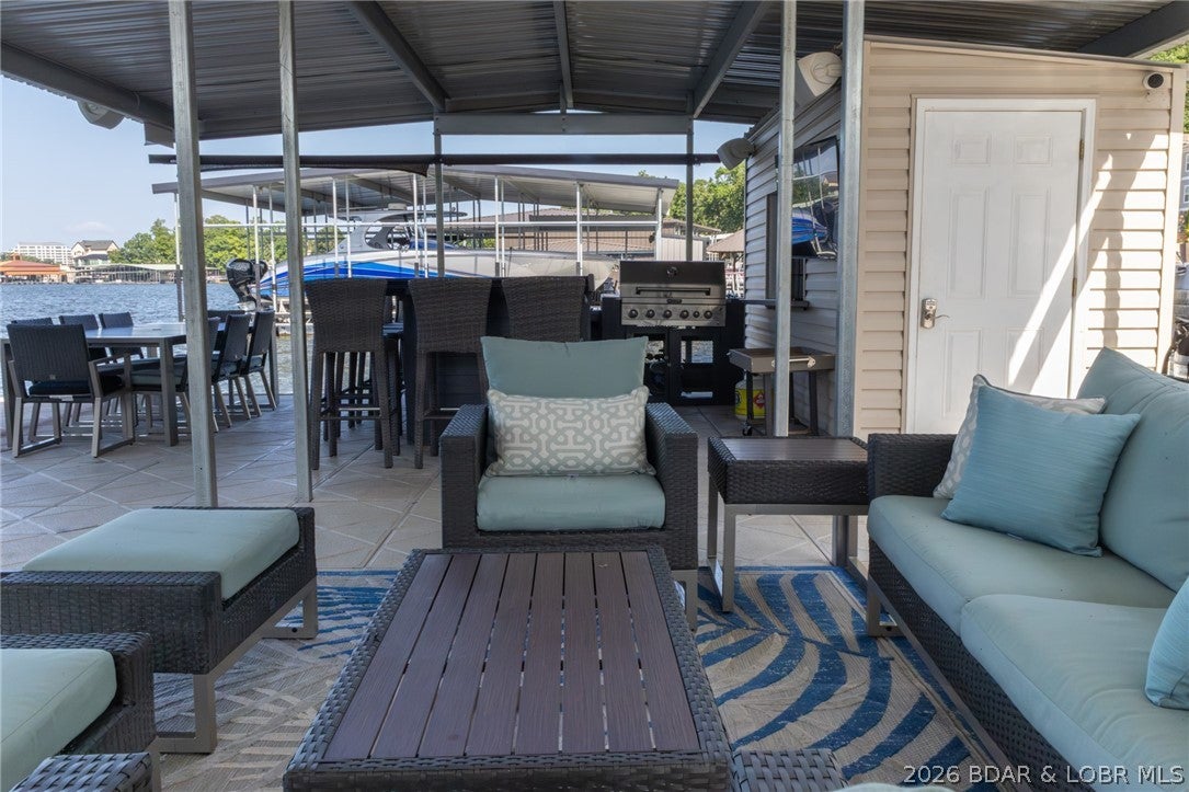 Grand Point - Residential