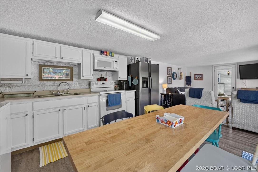 Lazy Acres - Residential