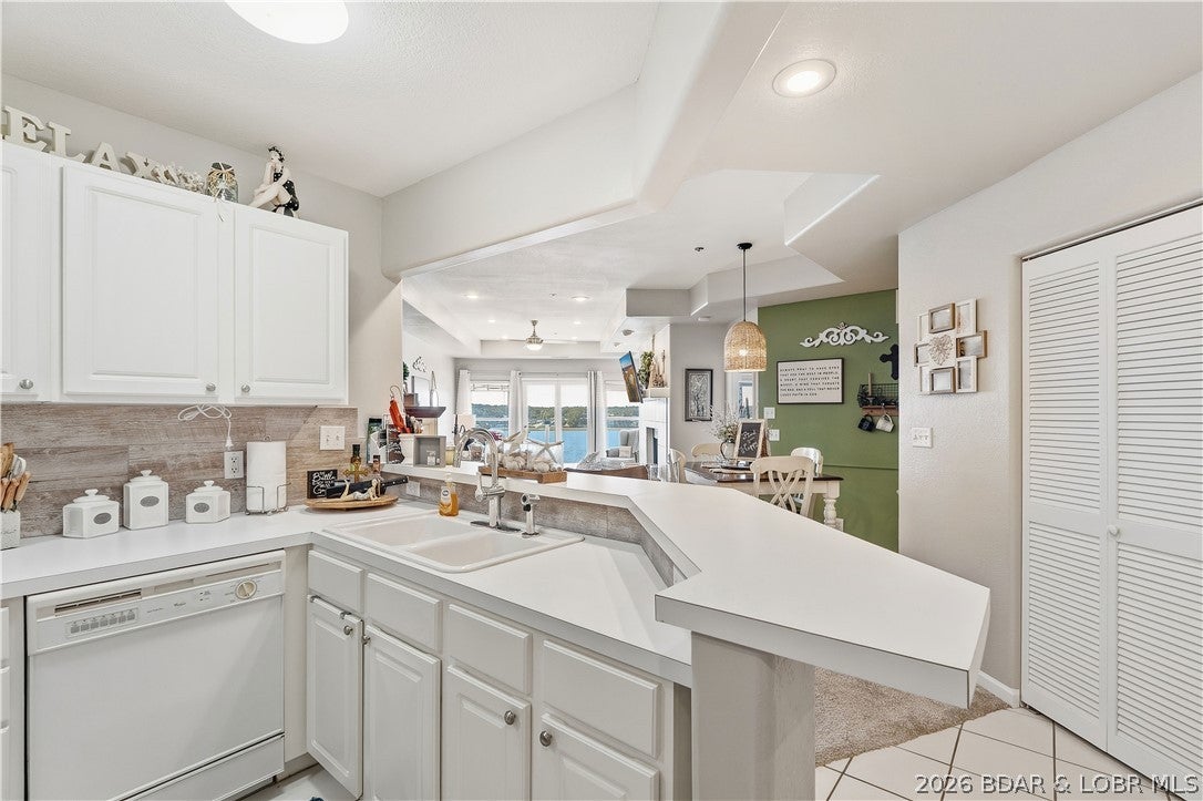 Emerald Bay Condominium - Residential