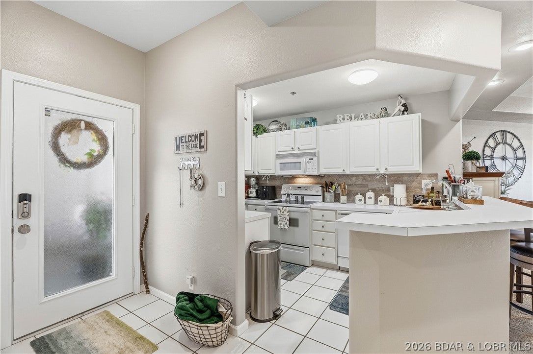 Emerald Bay Condominium - Residential