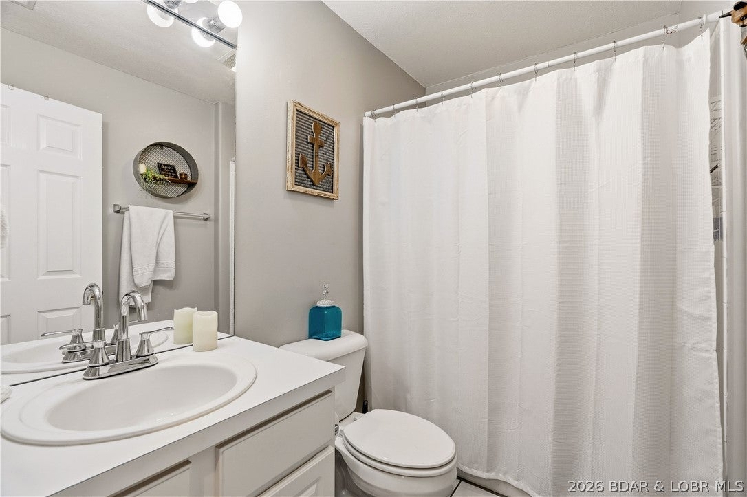Emerald Bay Condominium - Residential