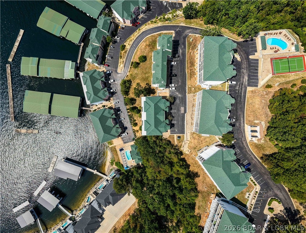 Emerald Bay Condominium - Residential