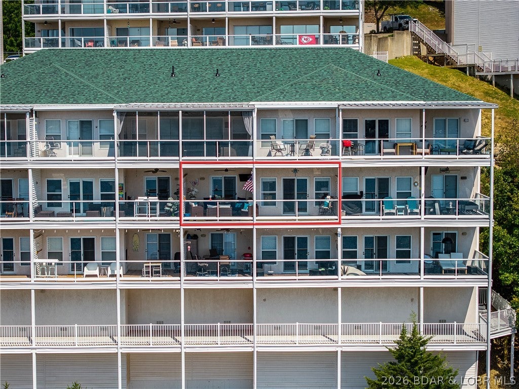 Emerald Bay Condominium - Residential