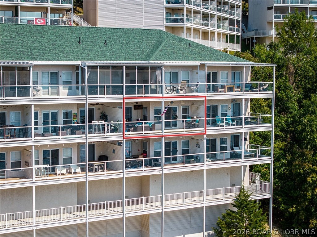 Emerald Bay Condominium - Residential