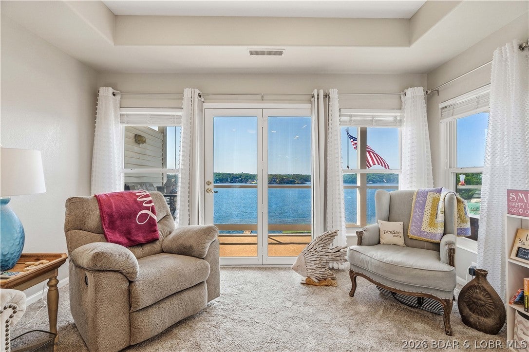 Emerald Bay Condominium - Residential
