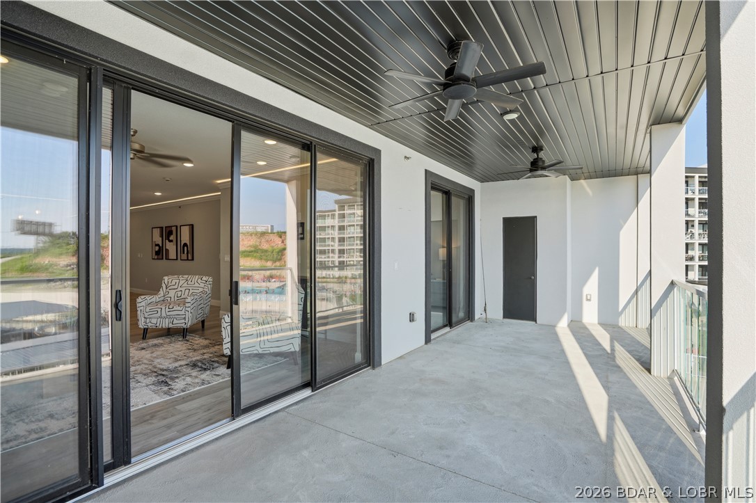 Topsiders Condominiums - Residential