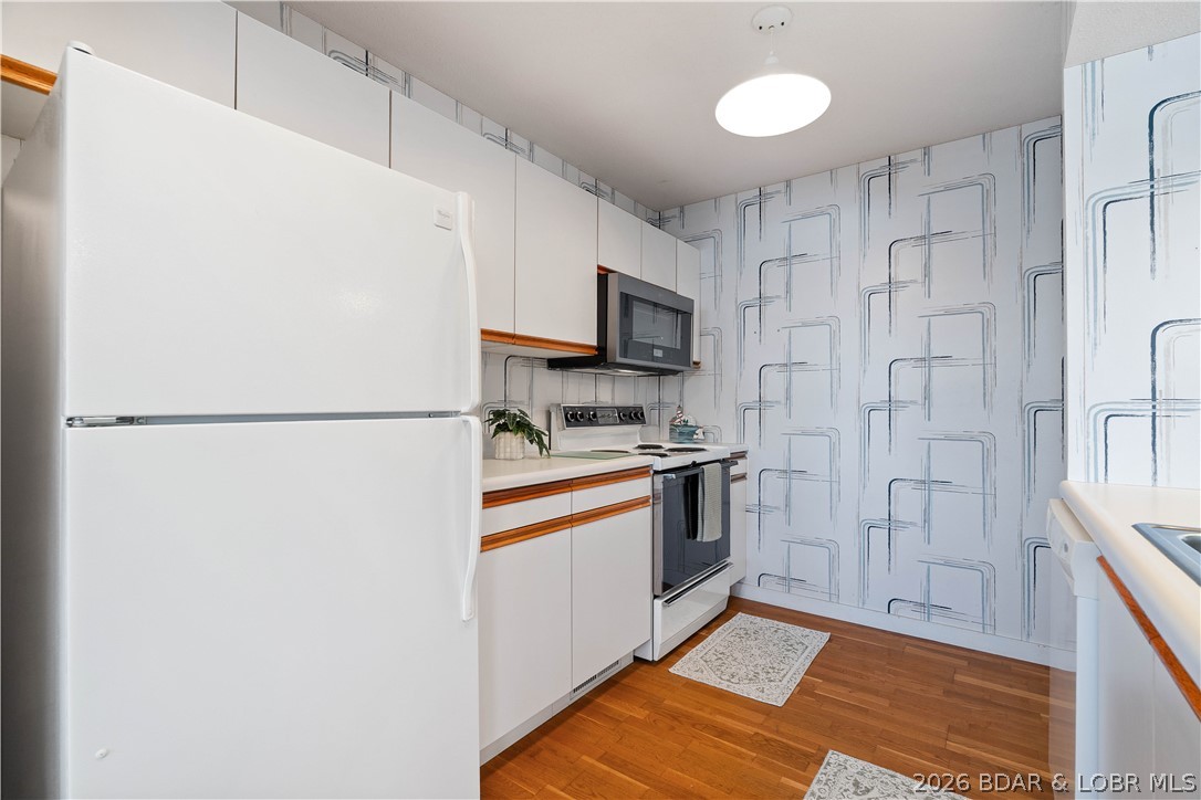 Breakwater Bay Club Condo - Residential