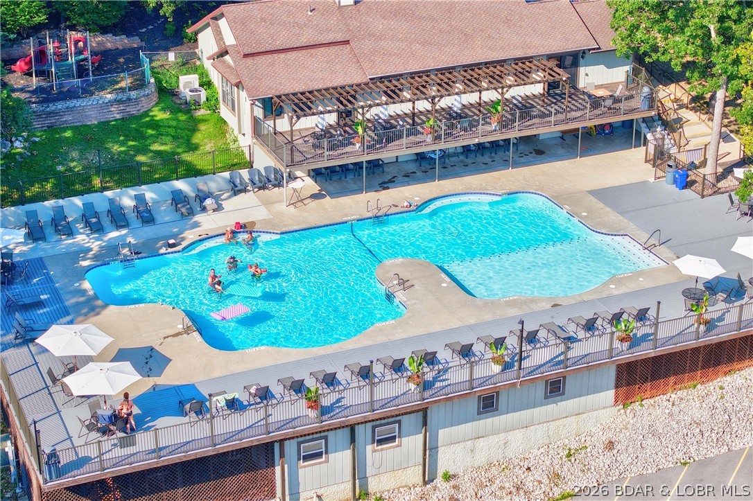 Waters Edge Condominium - Residential