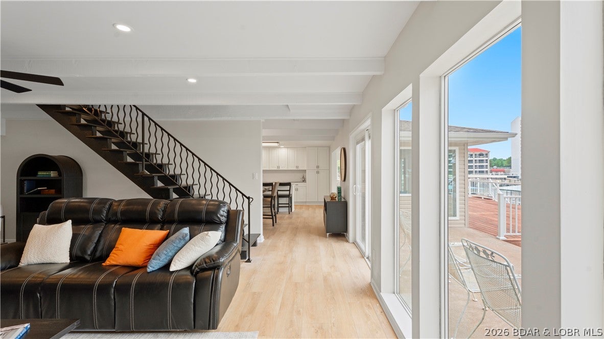 Cobbs Chimney Point - Residential