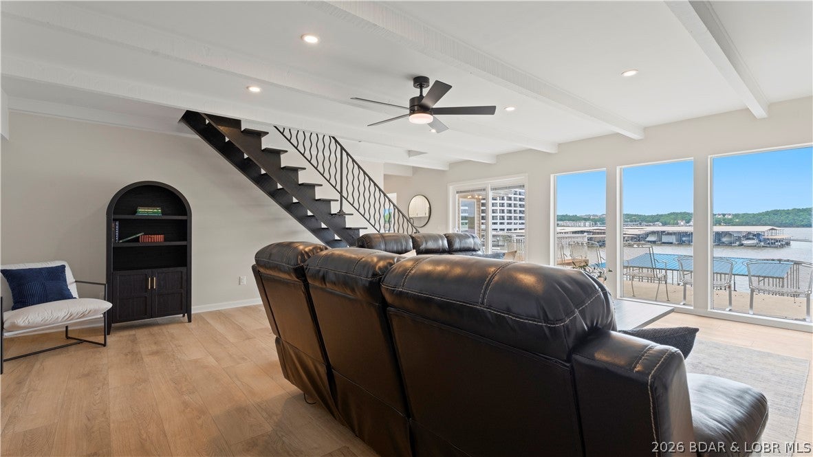 Cobbs Chimney Point - Residential