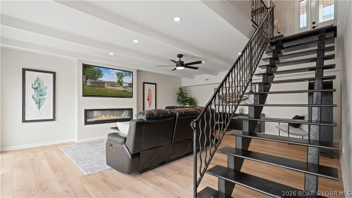 Cobbs Chimney Point - Residential
