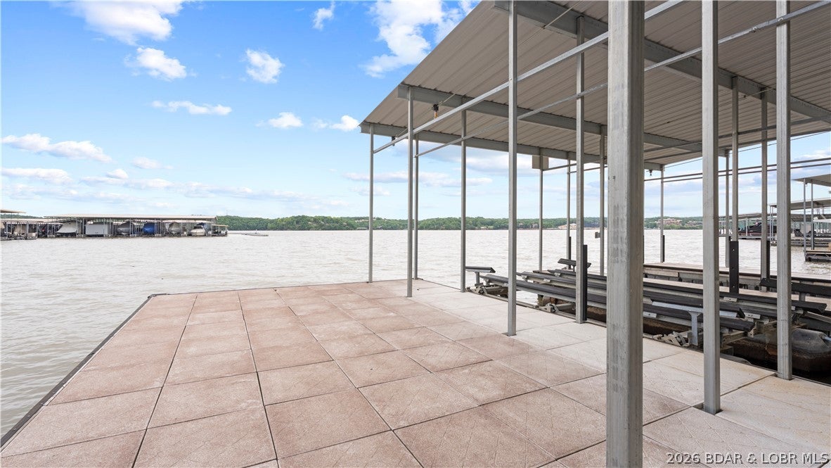 Cobbs Chimney Point - Residential