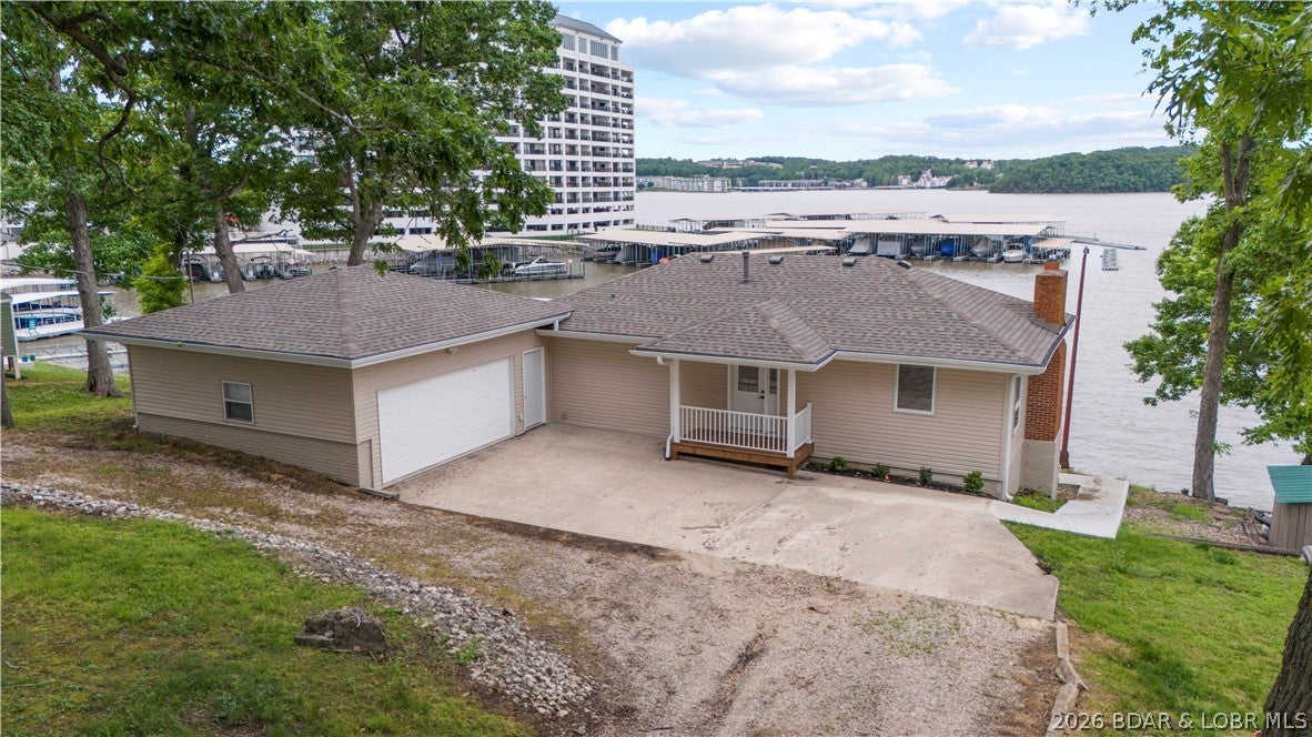 Cobbs Chimney Point - Residential