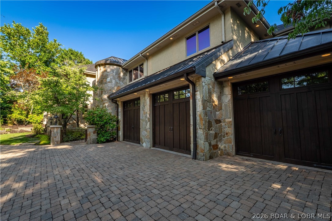 Cedar Crest - Residential
