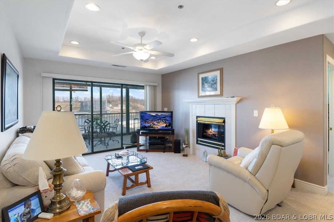 The Falls Condo - East Shore - Residential