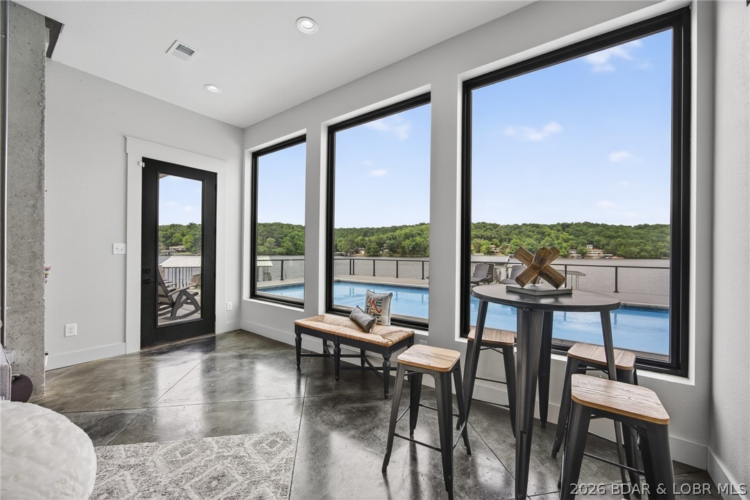 White Oaks Point - Residential
