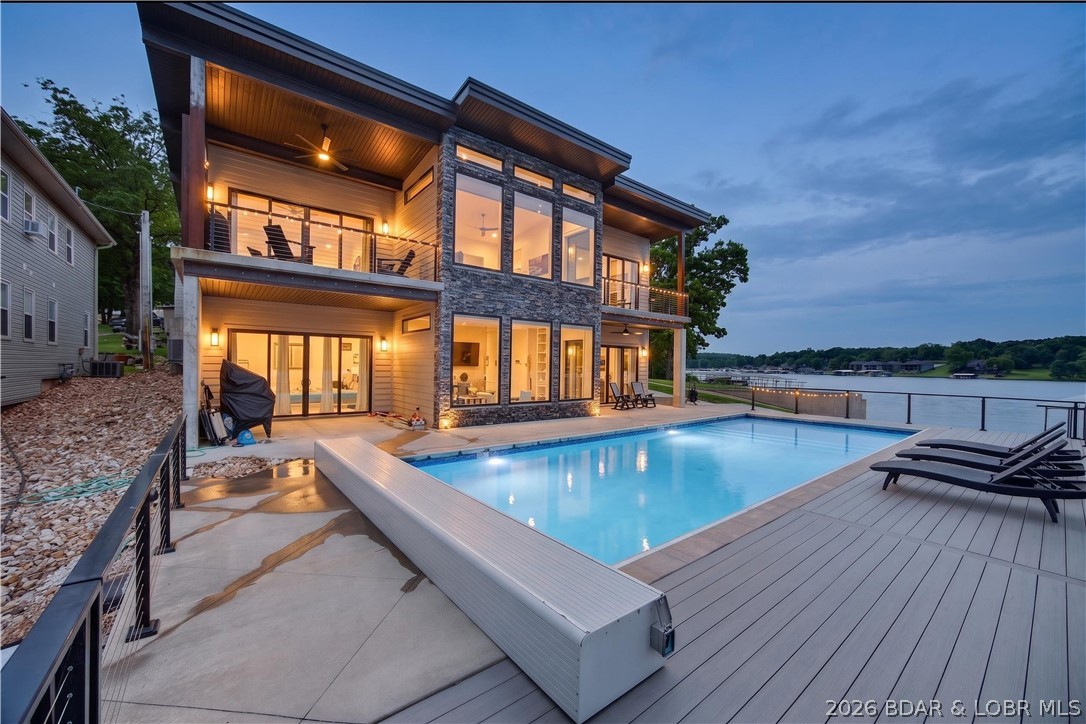 White Oaks Point - Residential