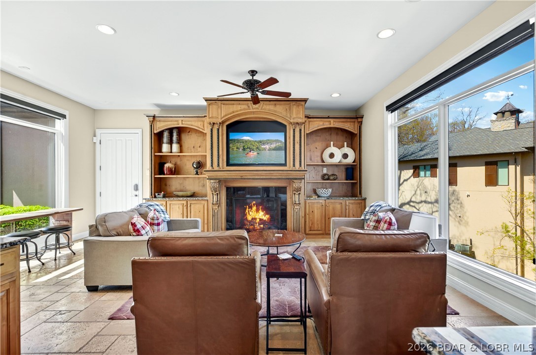 Woodhaven Village - Residential