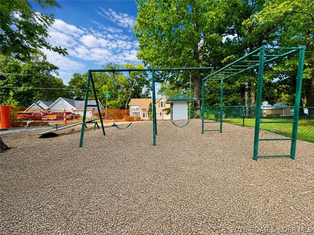 Harbour Towne Condominium - Residential