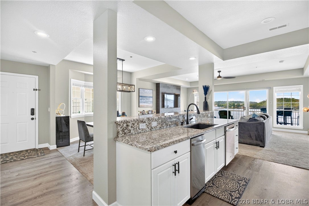 Harbour Towne Condominium - Residential