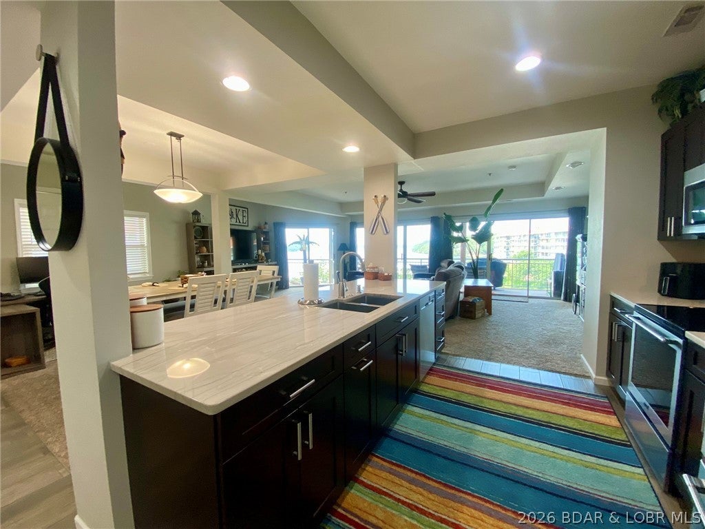Palisades Condominium - Residential