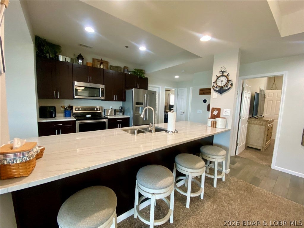 Palisades Condominium - Residential