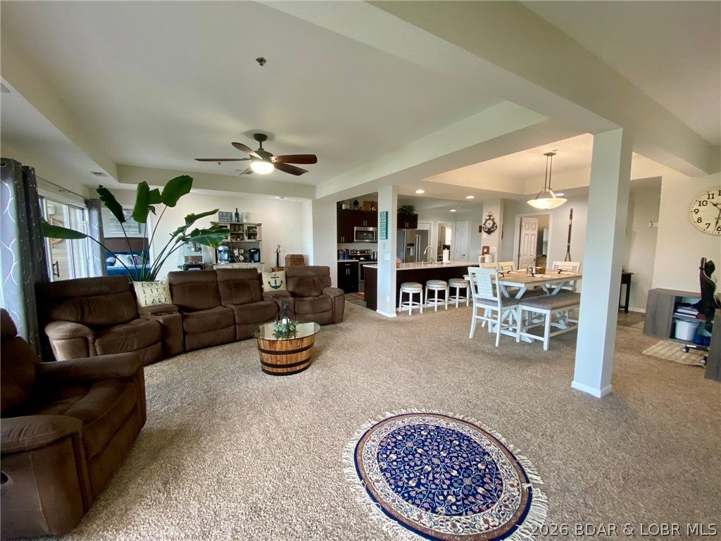 Palisades Condominium - Residential