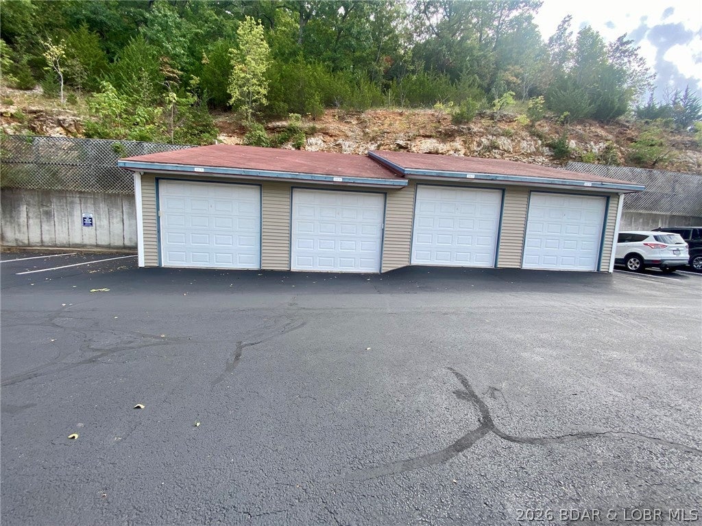 Palisades Condominium - Residential