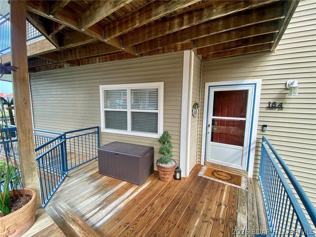 Palisades Condominium - Residential