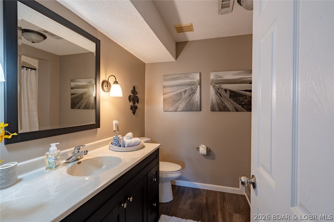 Waters Edge Condominium - Residential