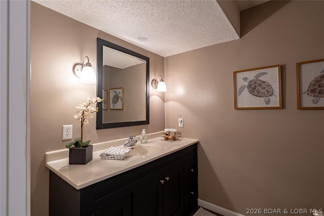 Waters Edge Condominium - Residential